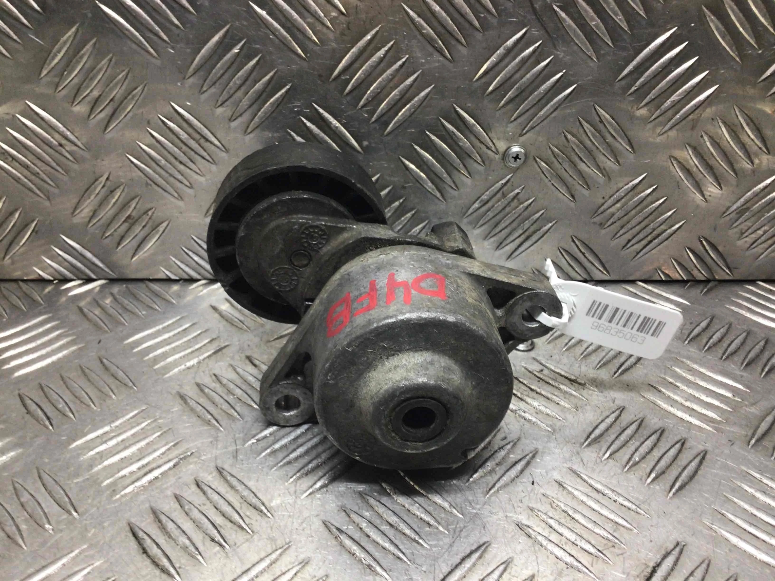 Натяжитель ремня генератора Hyundai i30 1 поколение (2007-2010) дизель 1.6 CRDi Механика Х/б