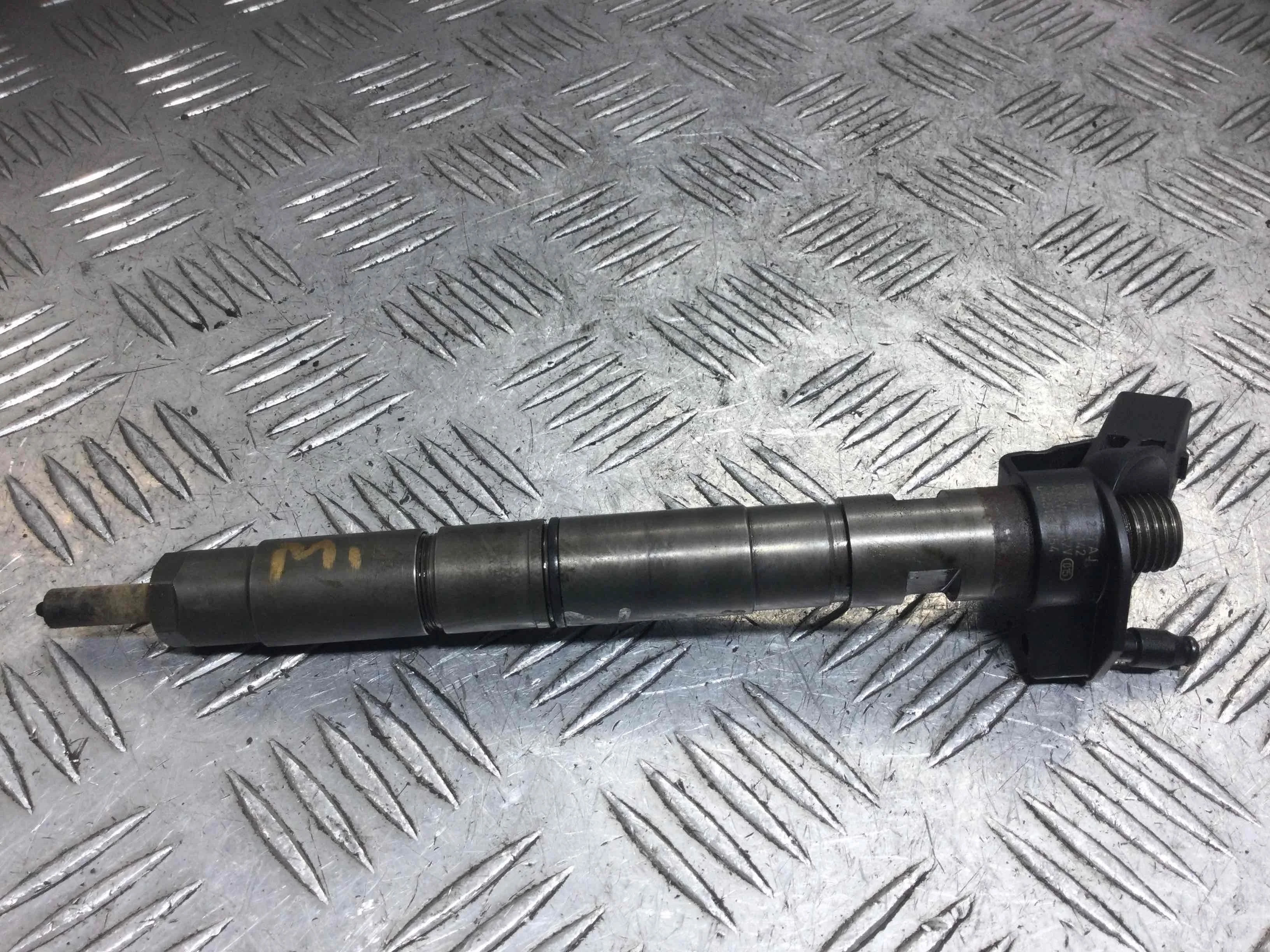 Форсунка Audi A6 C6/4F (2004-2008) дизель 2.7 TDI Механика Универсал