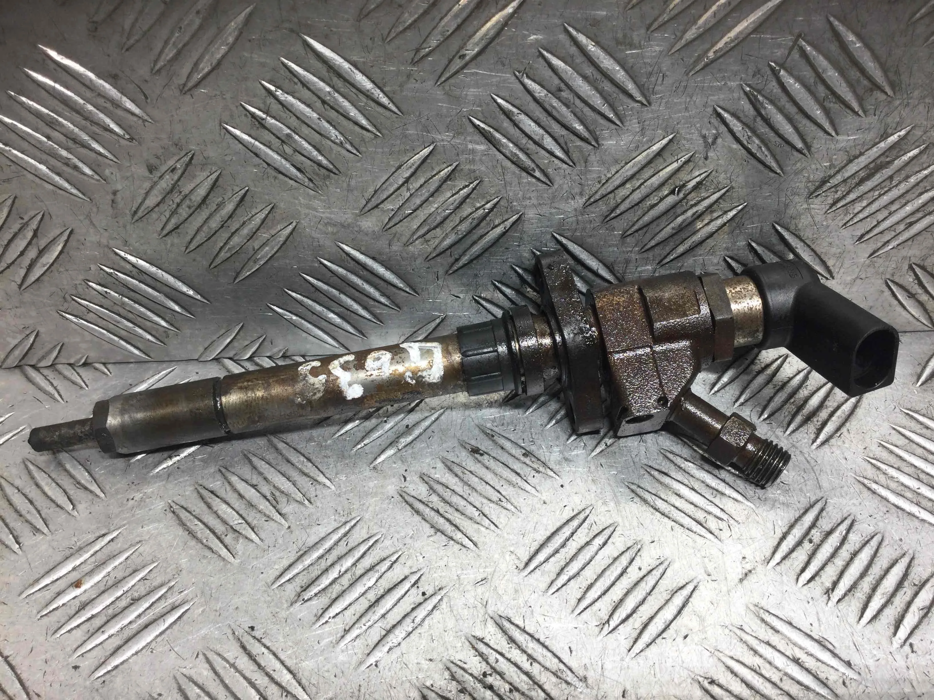 Форсунка Volvo V50 1 поколение 2003-2007 дизель 2.0 HDI Механика Х/б