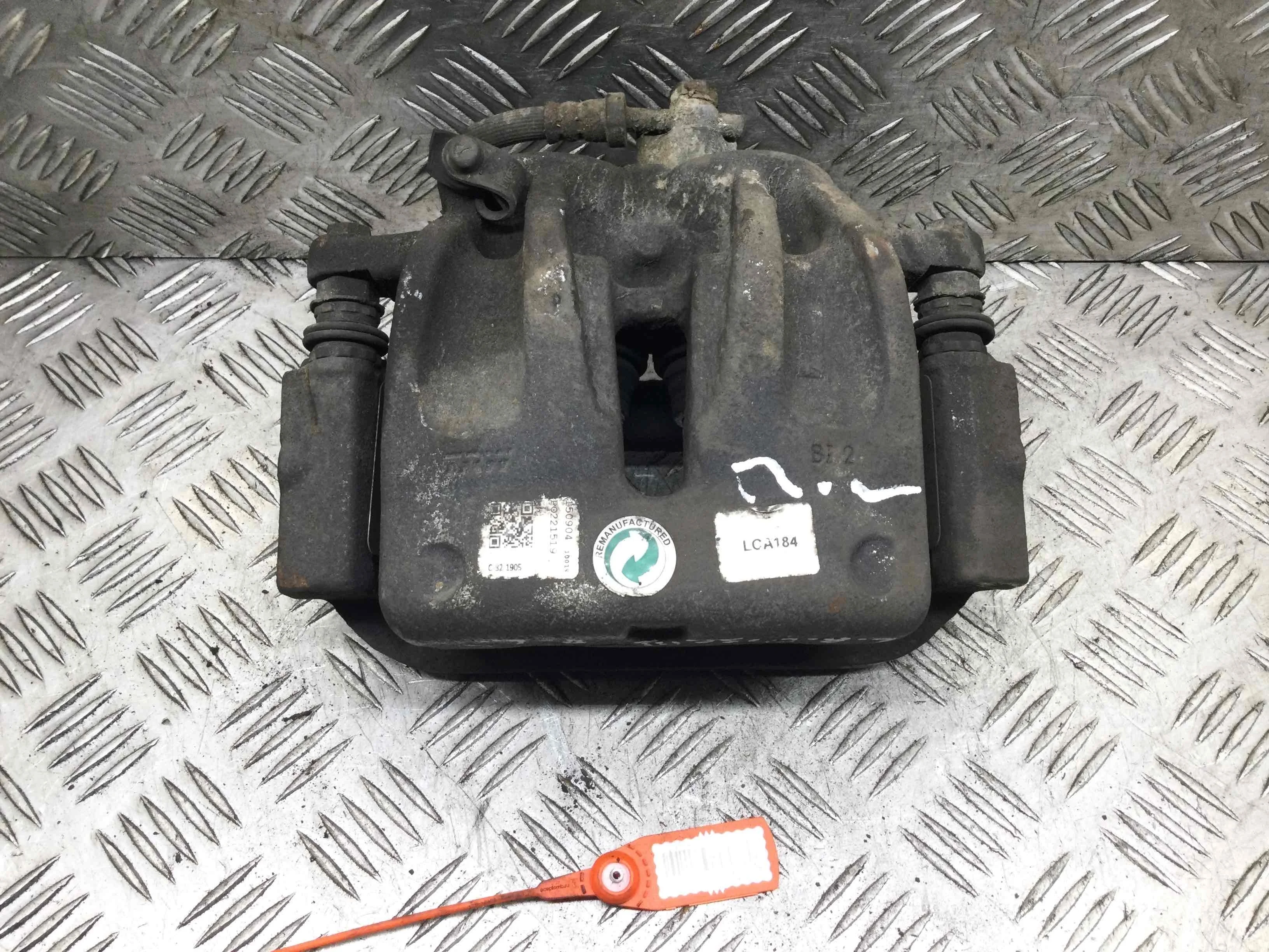 Суппорт передний левый Land Rover Discovery Discovery III (LA) 2004 - 2009 дизель 2.7 TDI Автомат