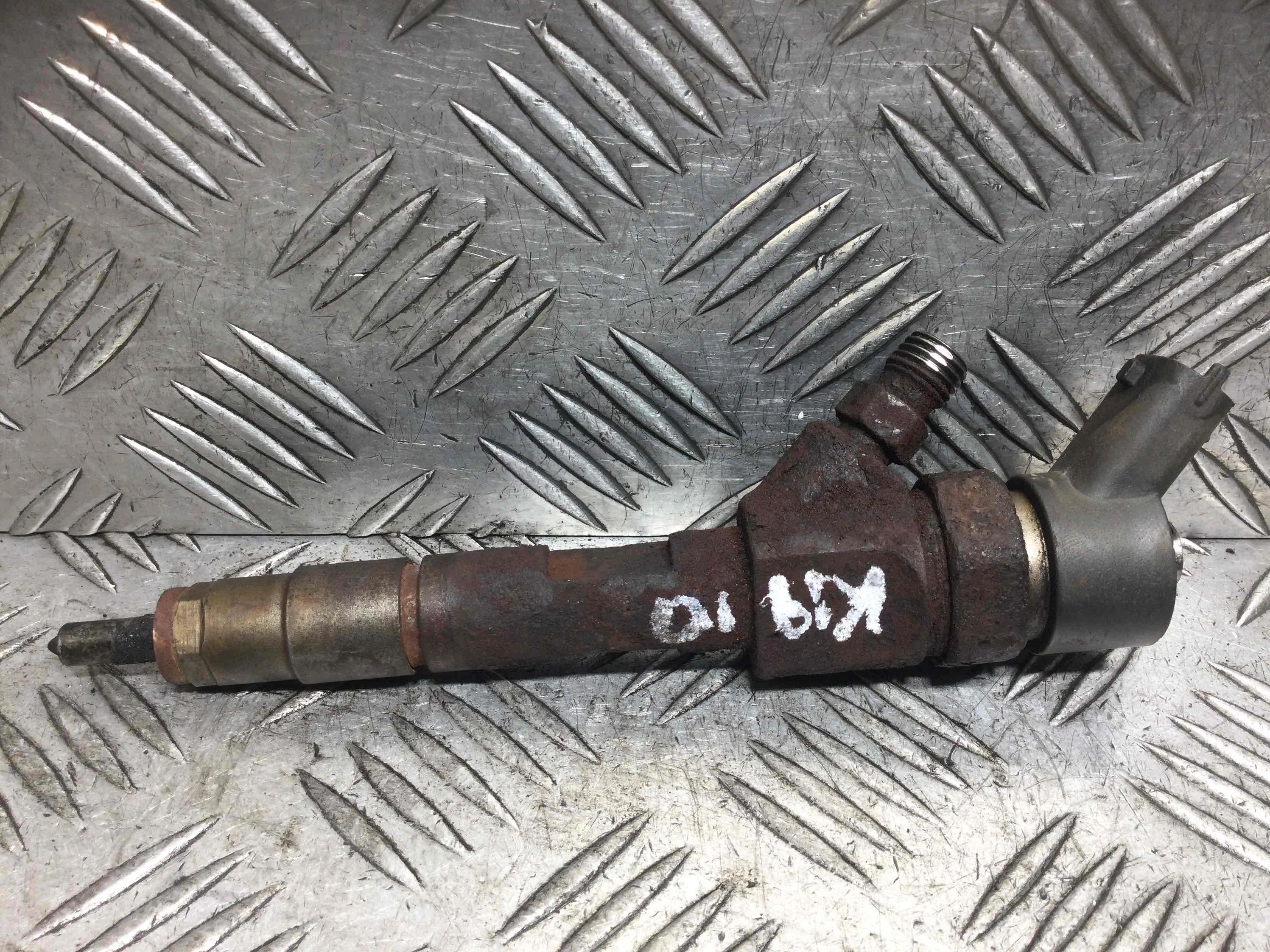 Форсунка Opel Vivaro A (2001-2014) дизель 1.9 CDTi Механика Микроавтобус