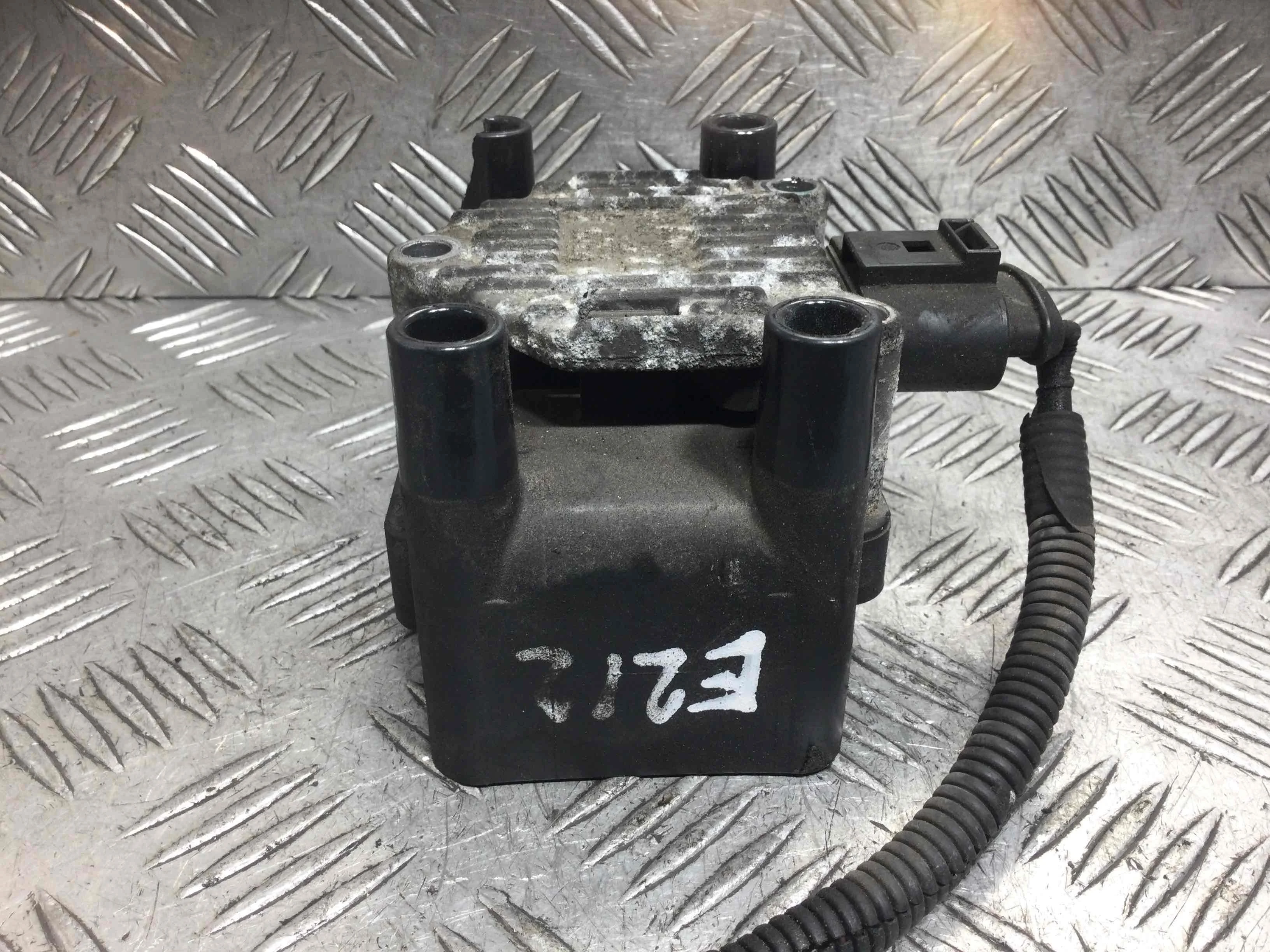 Катушка зажигания Volkswagen Beetle A4 [рестайлинг] (2005-2010) бензин 1.6 i Механика Х/б