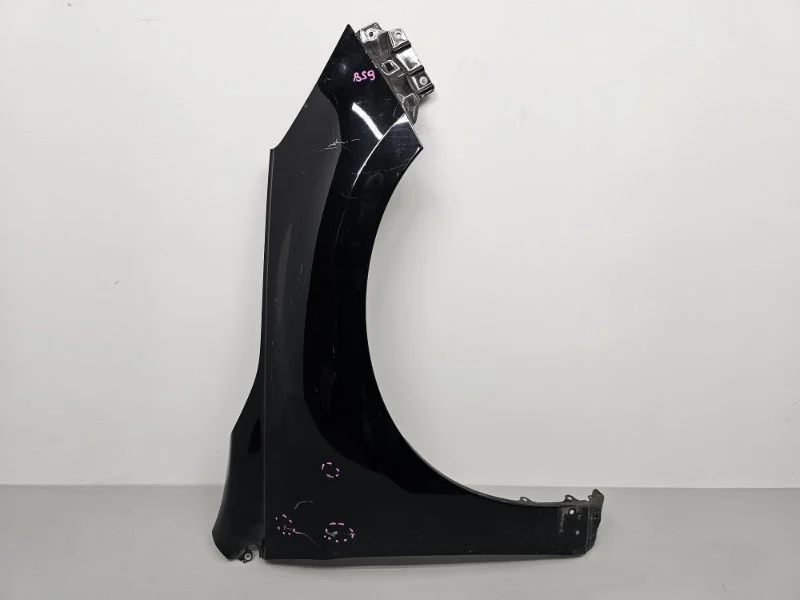 Крыло Subaru Outback BS