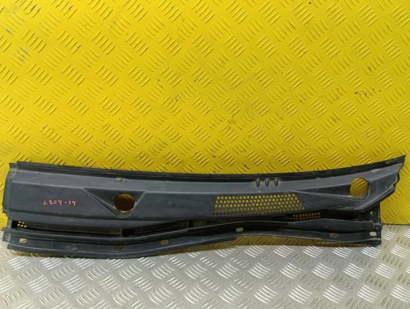 Дождевик Mitsubishi L200 (2006-2015) 2012 MN117709 2.5 D 4D56