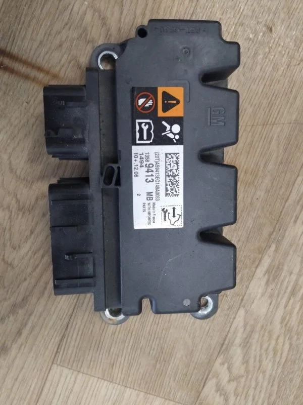 Блок управления airbag Opel Astra 2013 J