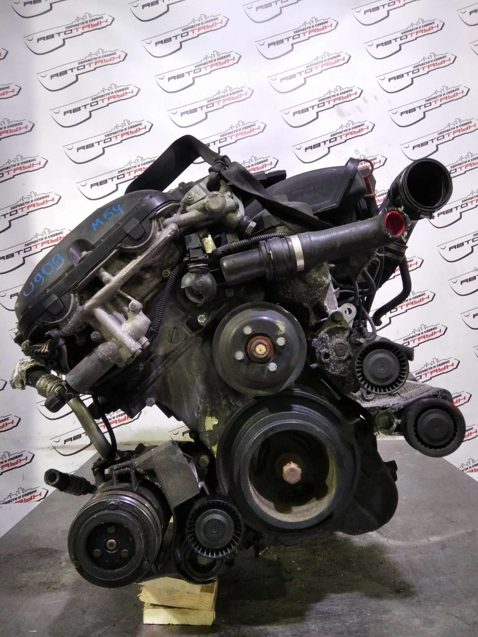 ДВС BMW 11007506887 U909-36175657