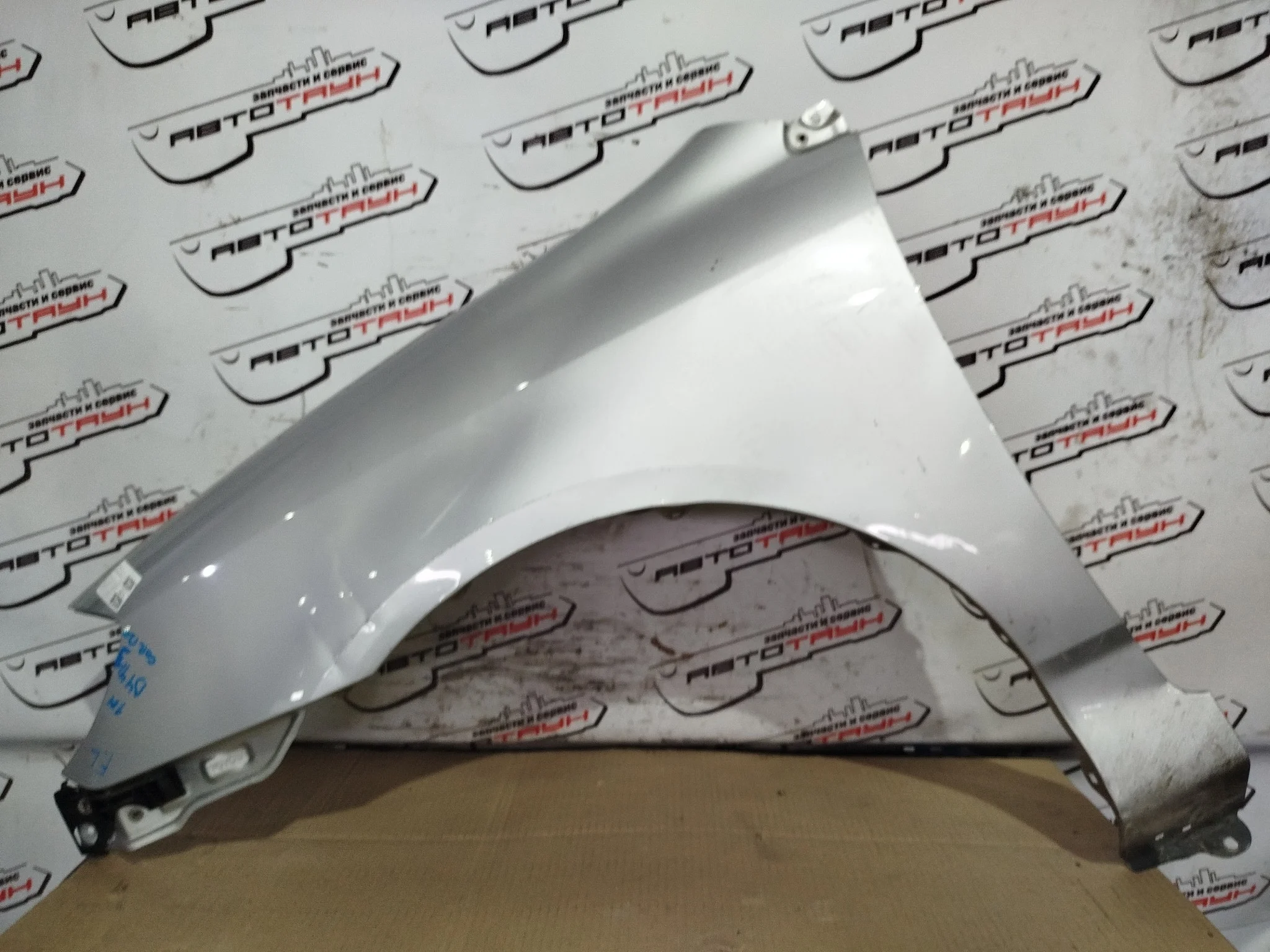 КРЫЛО TOYOTA ALLEX COROLLA COROLLA FIELDER COROLLA RUNX ... ZZE121 ZZE122 ZZE122G ZZE123 ZZE123G ZZE124 ZZE124G 538121E870 ПЕРЕДНЕЕ ЛЕВОЕ 1 МОДЕЛЬ 2 МОДЕЛЬ серебро DY413