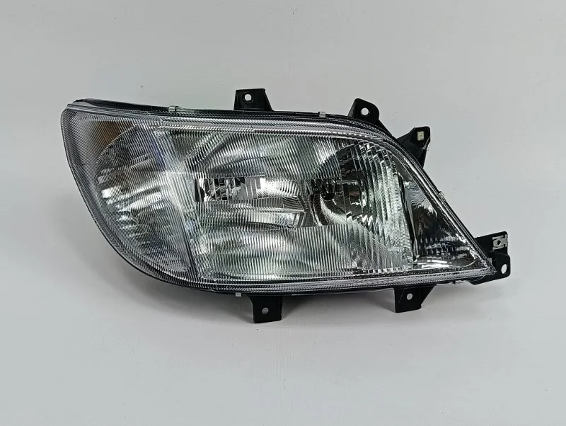 Фара Mercedes-Benz Sprinter W901 - W909 Classic