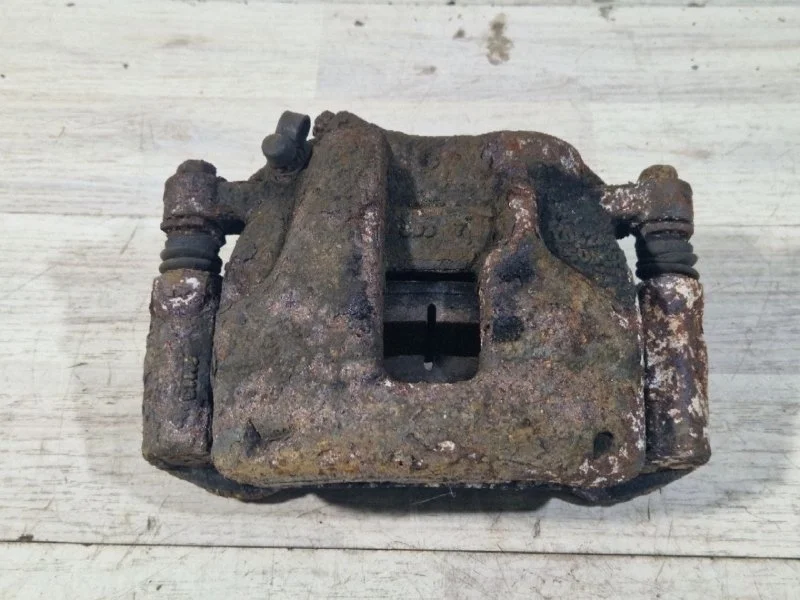 Суппорт Ford Transit 2006