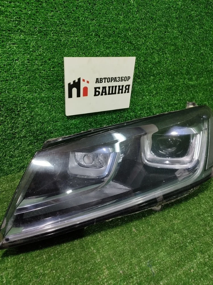 Фара Volkswagen Touareg 2016 7P1941753B NF CMTA, левая