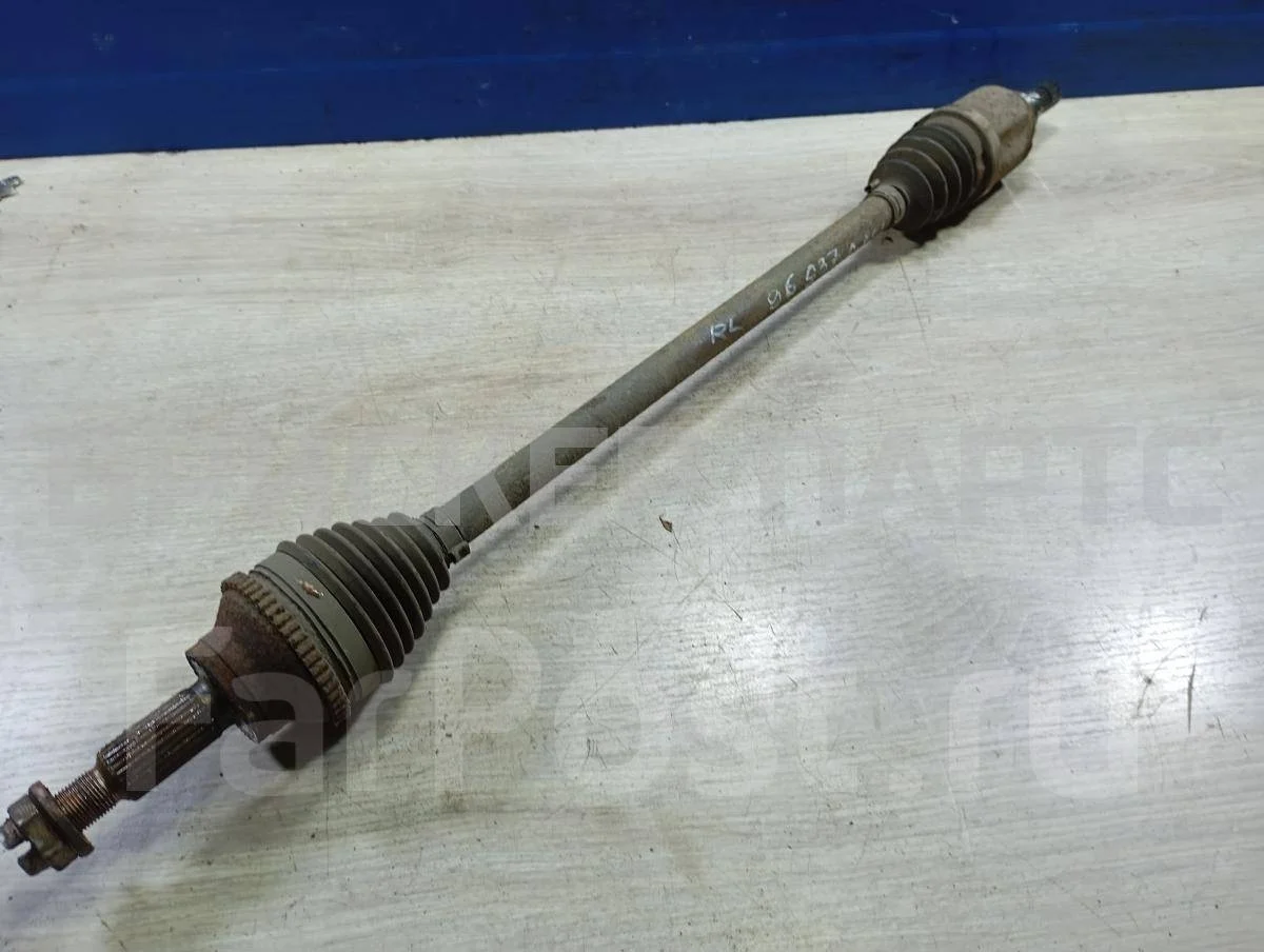 Привод (шрус) задний левый Рено Дастер 1  HS