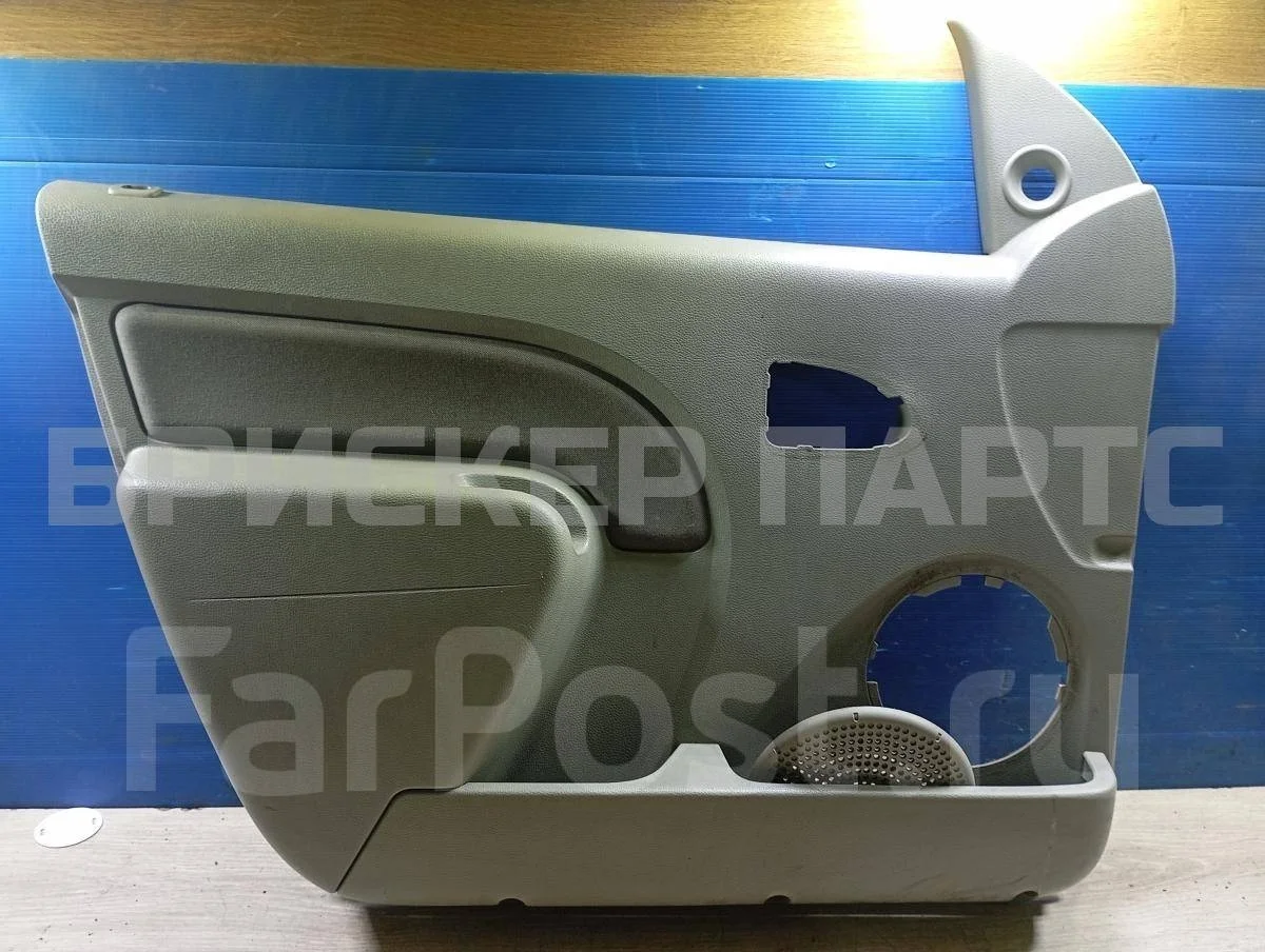 Обшивка двери передняя левая Рено Логан 1  LS0G/LS12