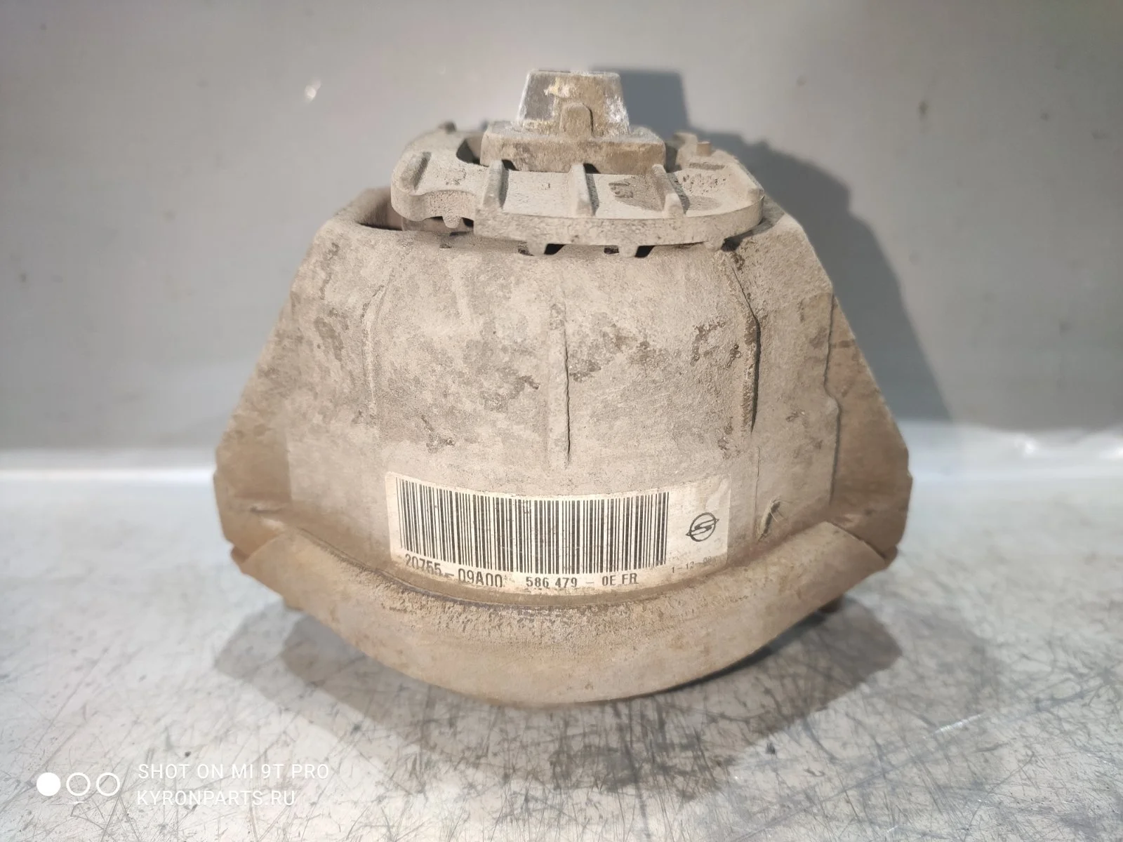 Подушка (опора) двигателя SsangYong Rexton 2008 Y250