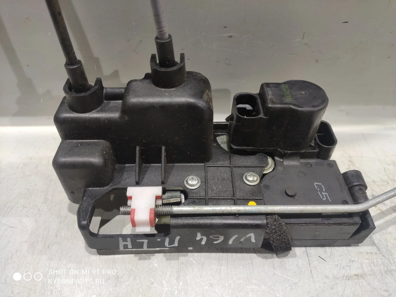 Замок двери SsangYong Actyon 2014 C200