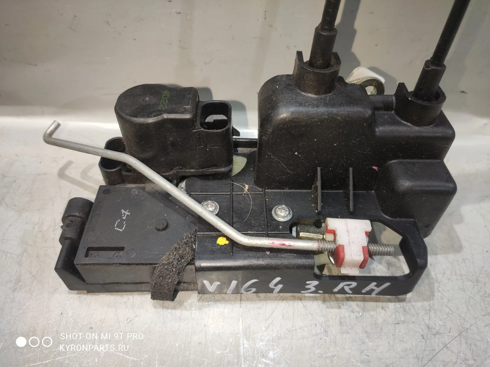 Замок двери SsangYong Actyon 2014 C200