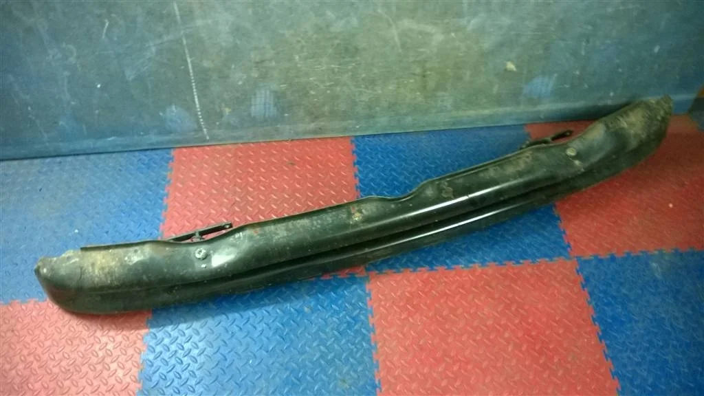 усилитель заднего бампера BMW X5 E53  M54B30 231 лс 3.0i