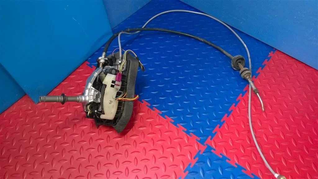 кулиса кпп BMW X5 E53 25167515431  M54B30 231 лс 3.0i 2003 BLACK SAPPHIRE METALLIC (475)