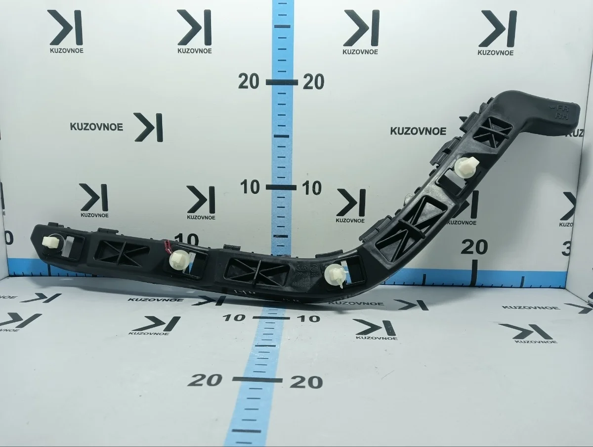Кронштейн бампера Kia Sorento 2015 UM