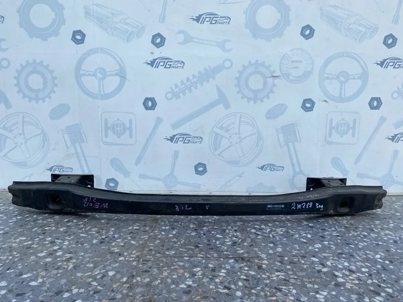 Усилитель заднего бампера Mercedes-benz CLS 2011 C218