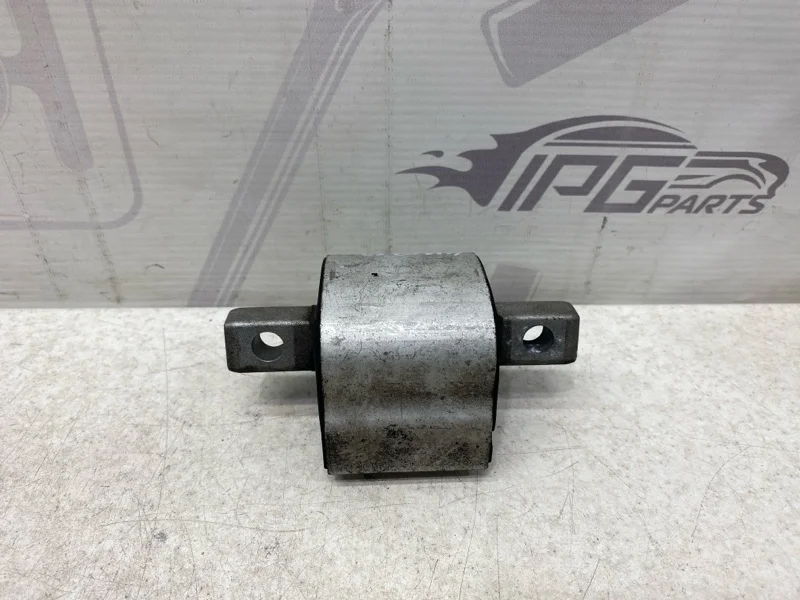 Подушка акпп Mercedes-benz 2014 W212