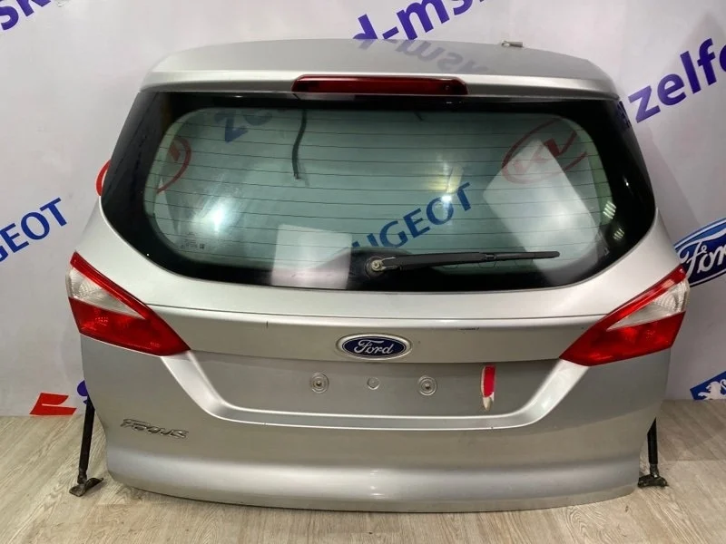 Крышка багажника FORD FOCUS 3 2013 УНИВЕРСАЛ