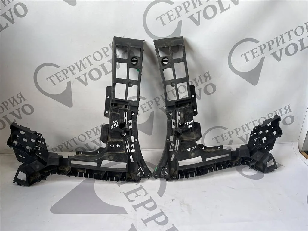 задний держатель бампера левый / правый