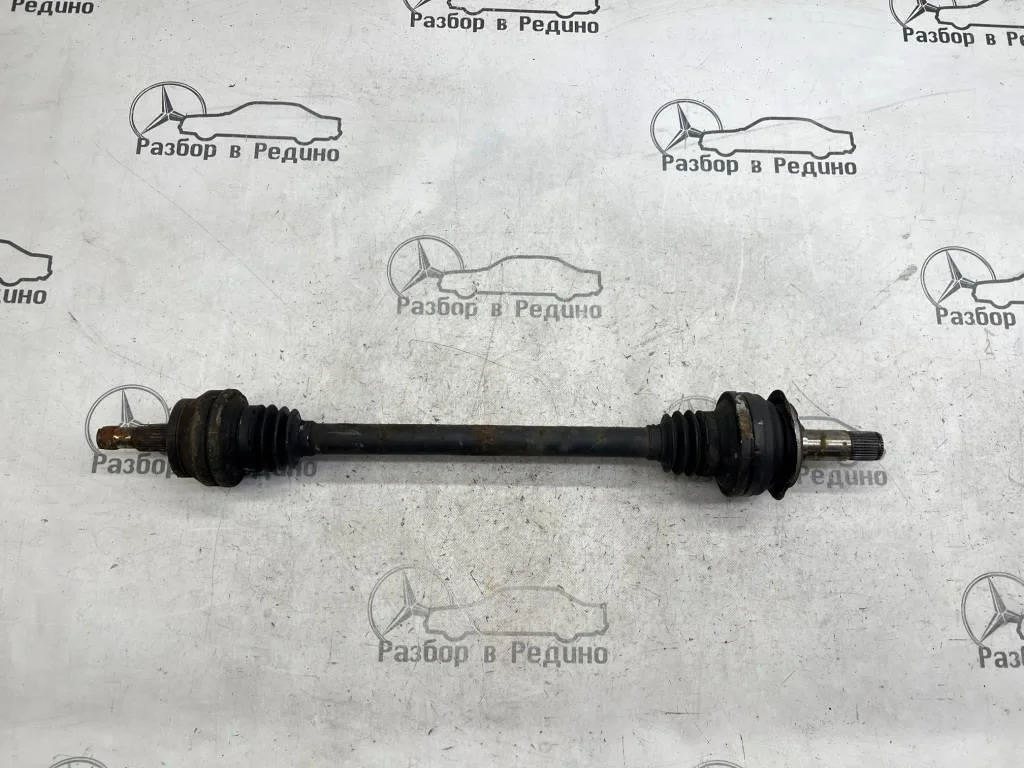 Привод задний Mercedes-Benz
