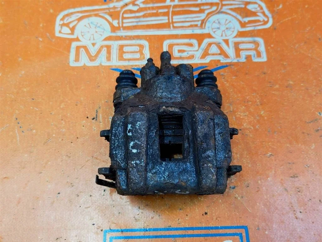 Суппорт задний правый Mercedes-Benz