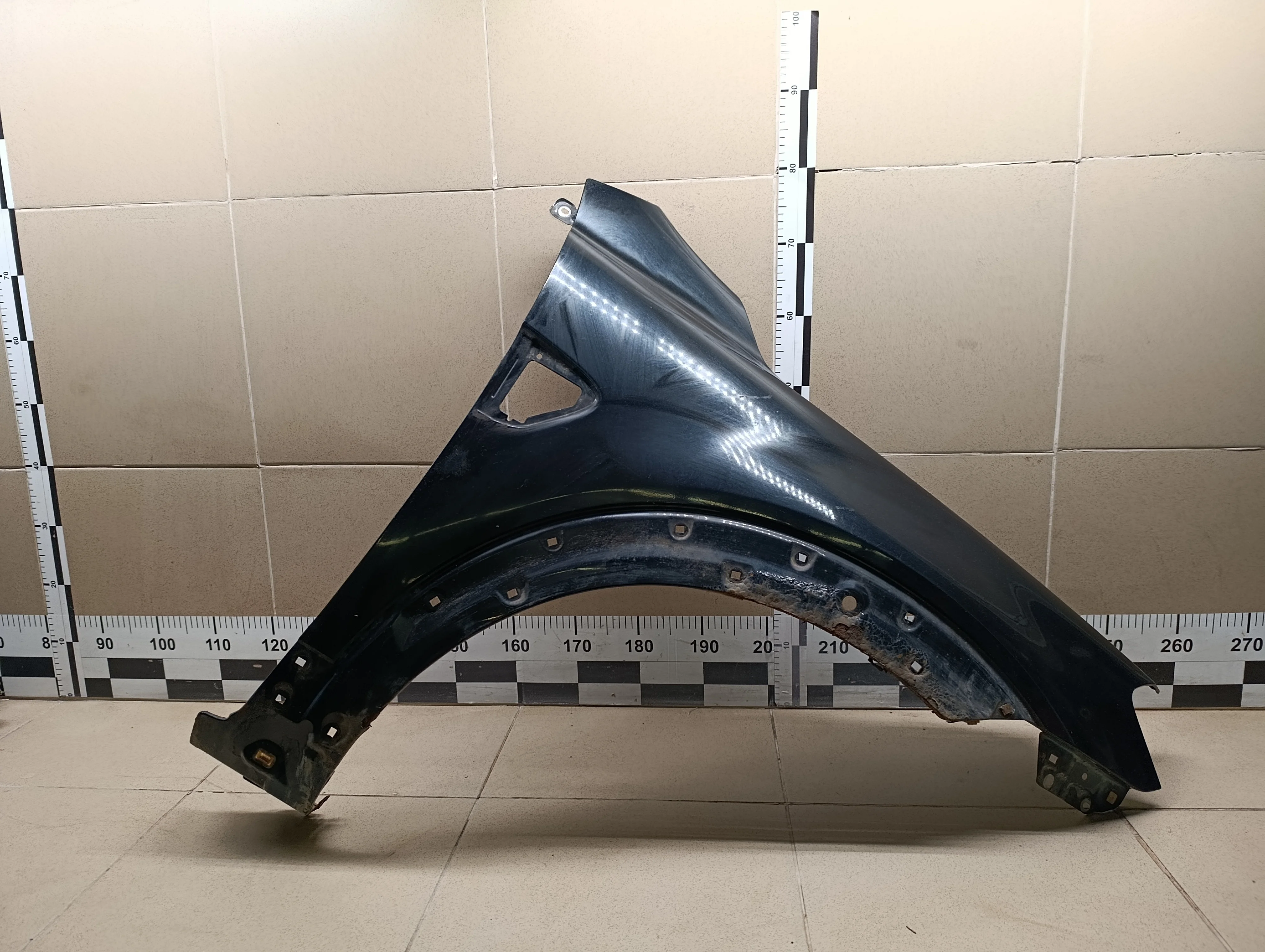 Крыло переднее правое Captiva (C100) 2006-2010