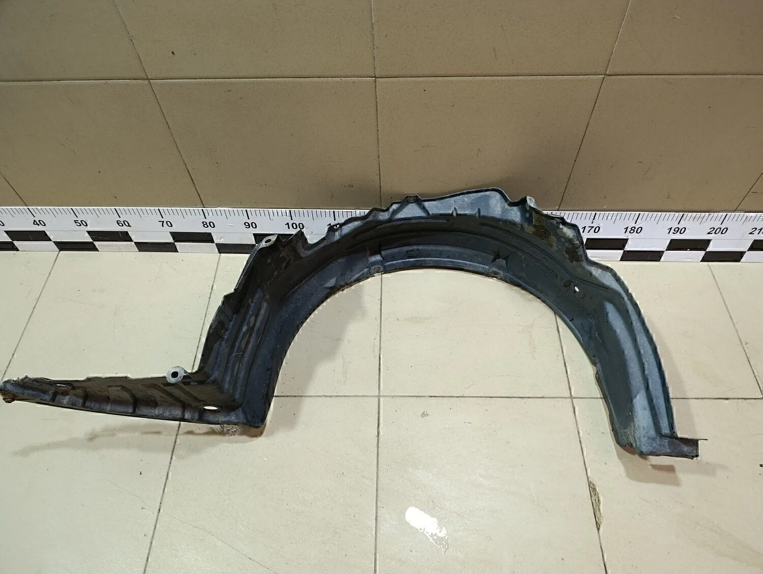 Локер передний правый Almera Classic (B10) 2006-2013