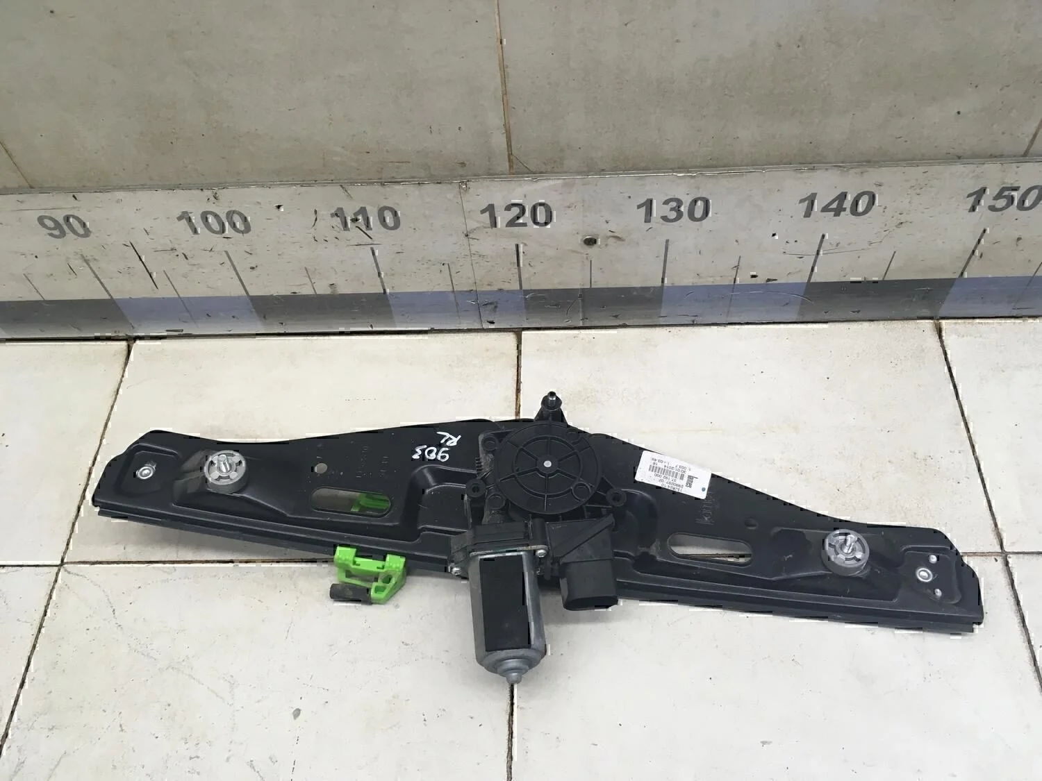 Стеклоподъемник электр. задний левый X1 E84 2009>