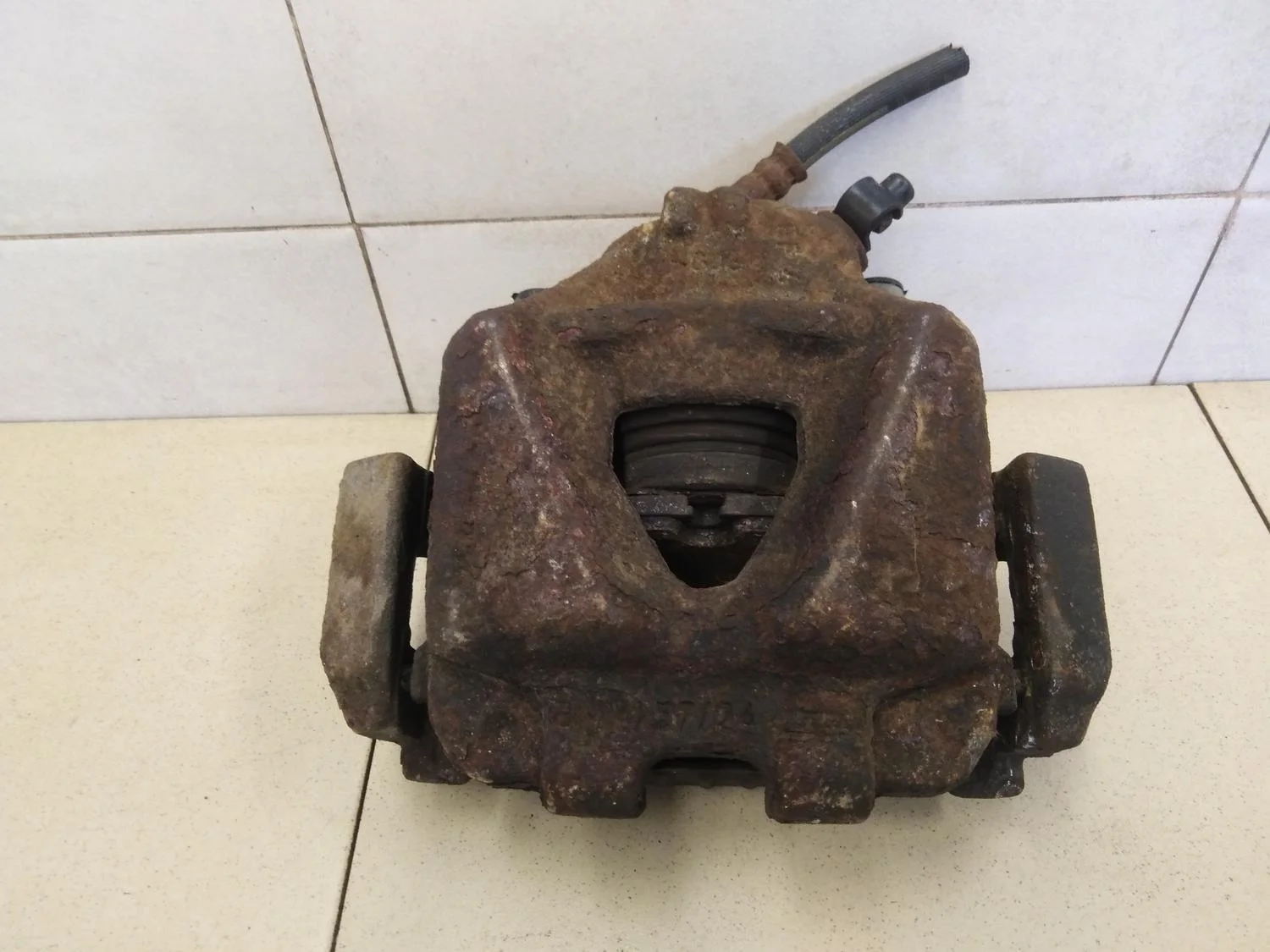 Суппорт передний правый X1 E84 2009>