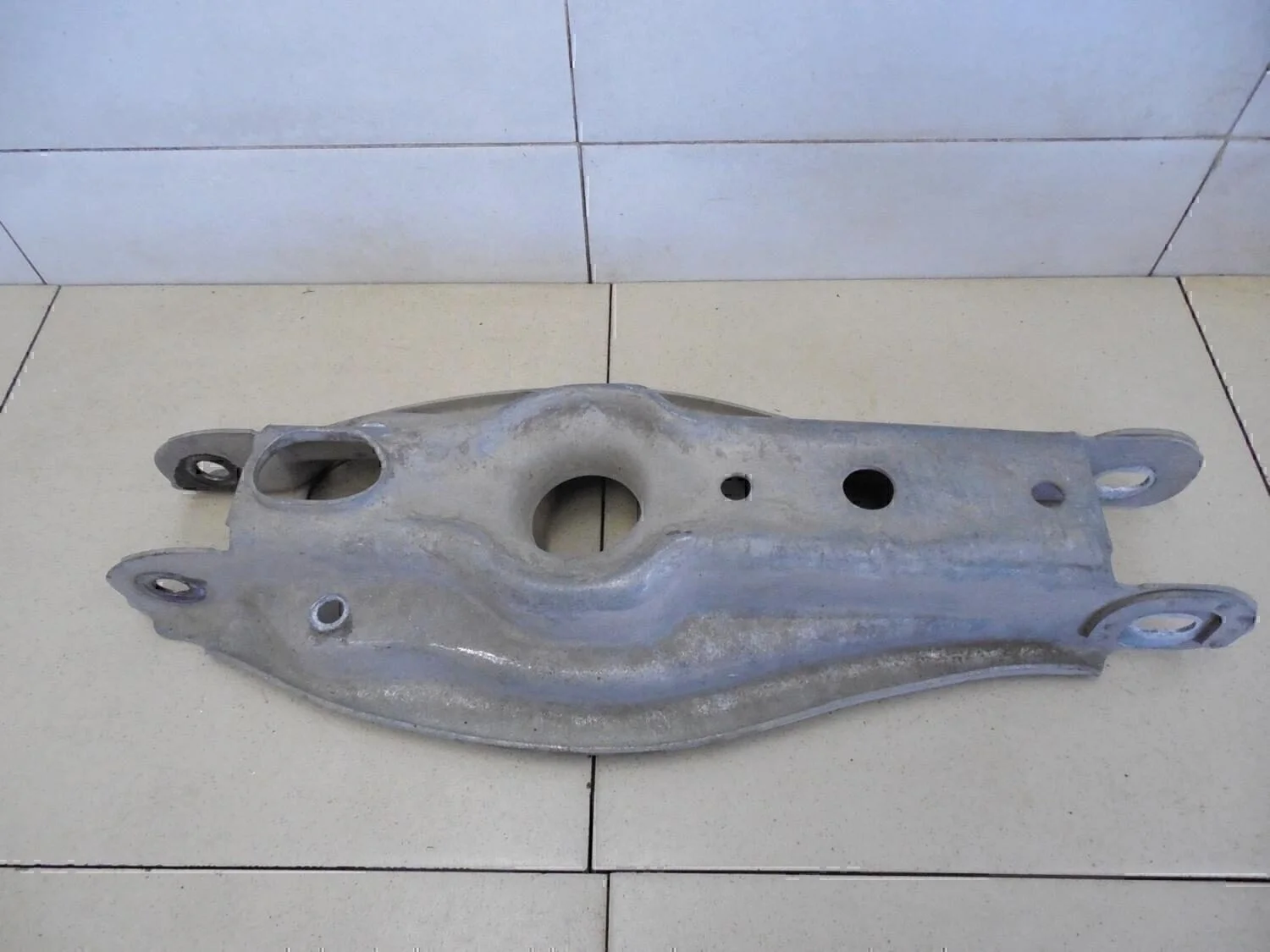 Рычаг задний нижний 1-серия E82/E88 2006>