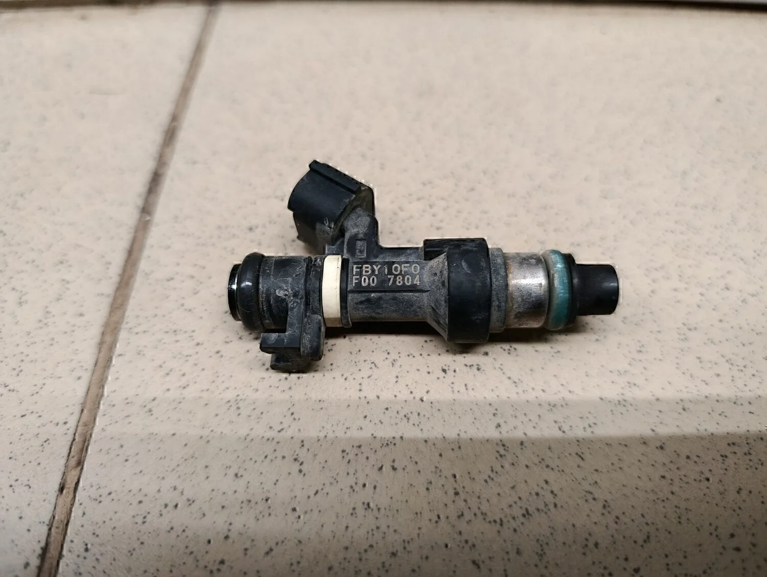 Форсунка инжекторная электрическая Almera Classic (B10) 2006-2013