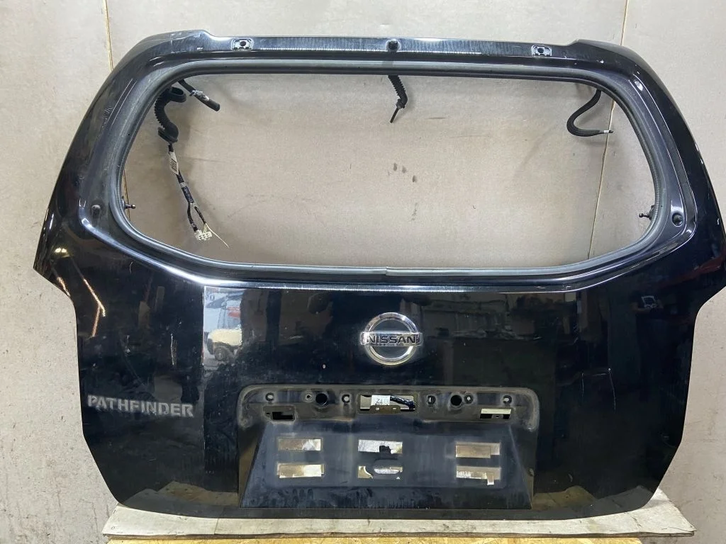 Дверь багажника Nissan Pathfinder R51 2012