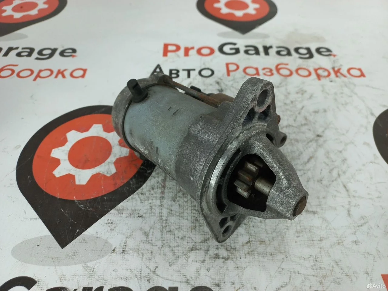 Стартер toyota avensis t250 corolla 1.8 281000d180