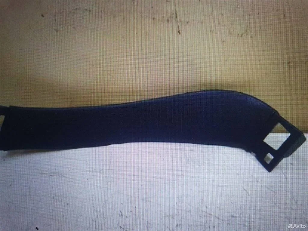 Обшивка двери багажника Nissan X-Trail II (2007—2011)