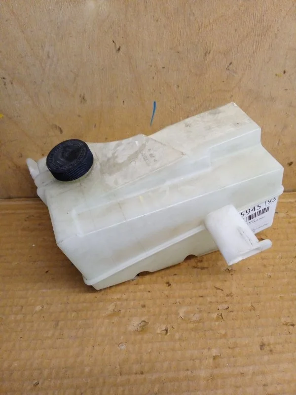 Бачок расширительный Nissan X-Trail 2008 TNT31