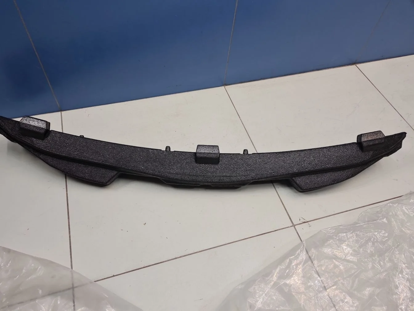 Наполнитель переднего бампера для Toyota Corolla E18 2013-