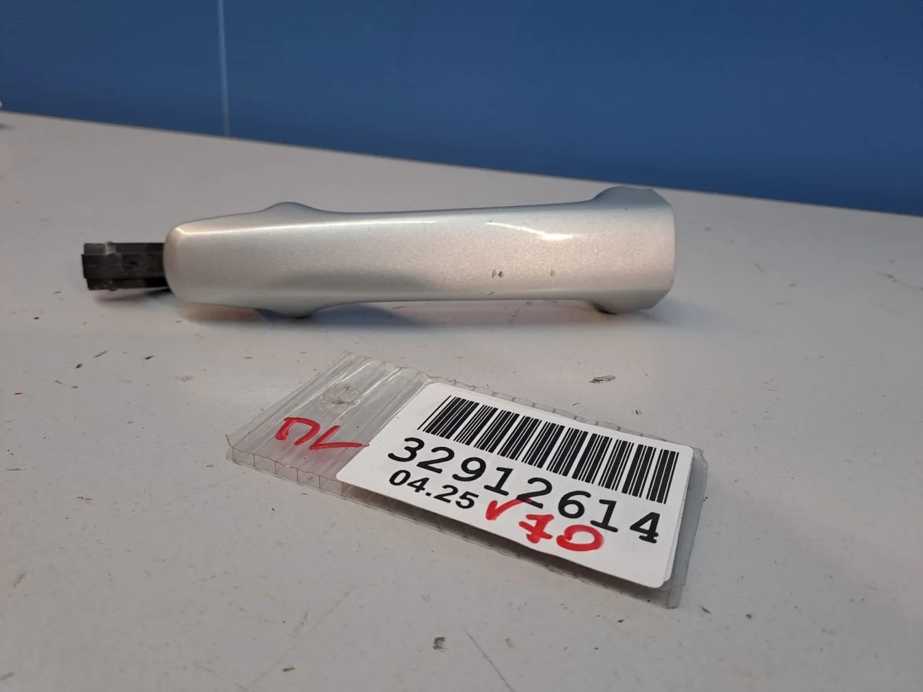 Ручка двери нaружная для Volvo V70 2007-2016