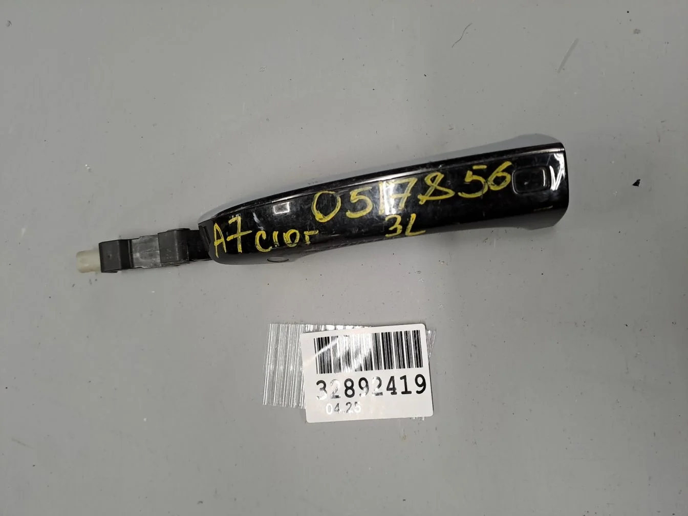 Ручка двери нaружная левая для Audi A7 4G 2010-2018