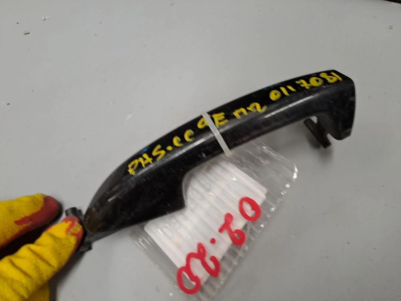 Ручка двери наружная правая для Volkswagen Passat CC 2008-2017