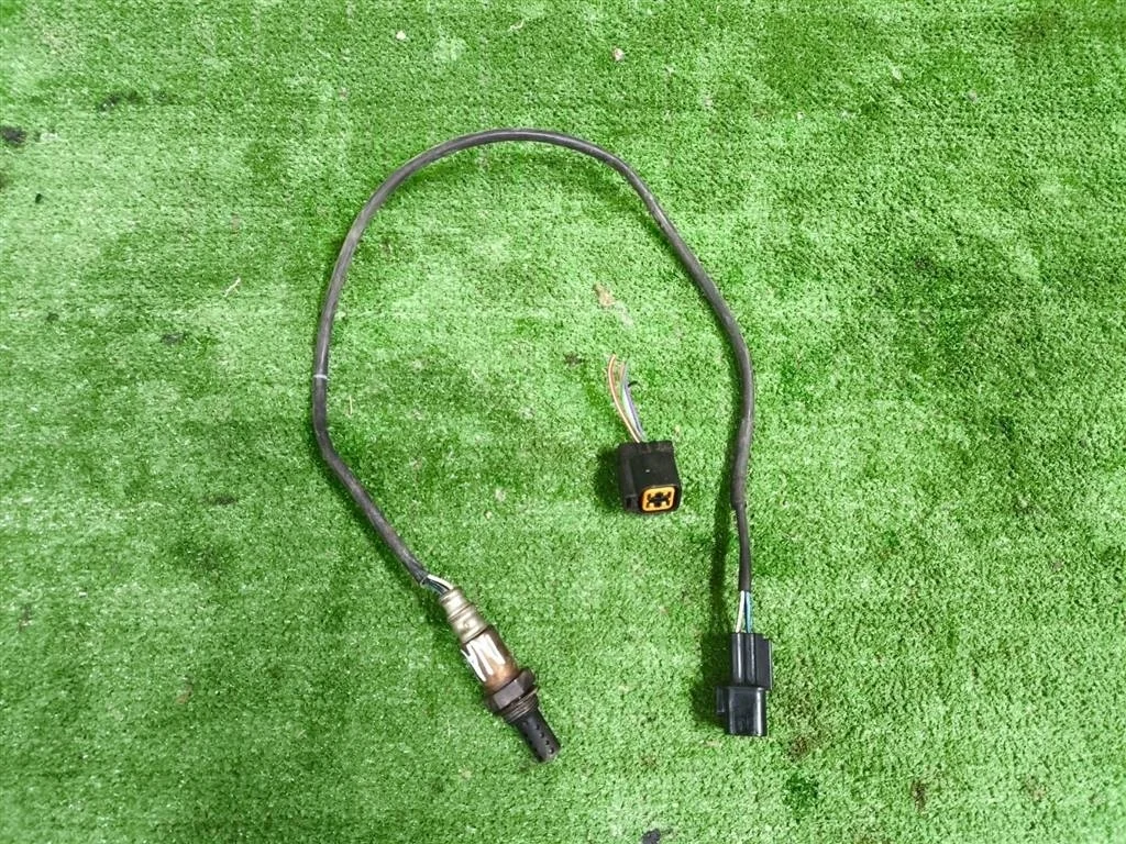 Б.у. датчик кислорода MITSUBISHI GRANDIS NA4W MITSUBISHI GRANDIS NA4W