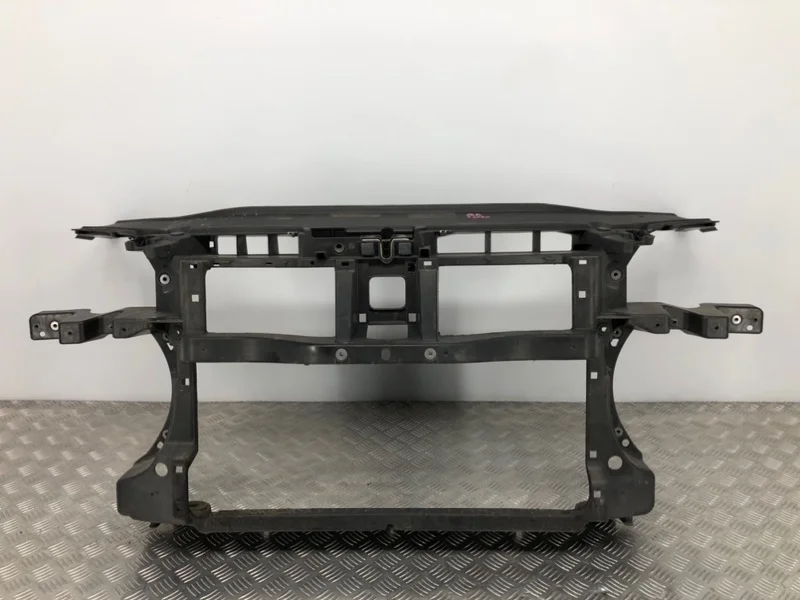 Передняя панель Volkswagen Passat B6