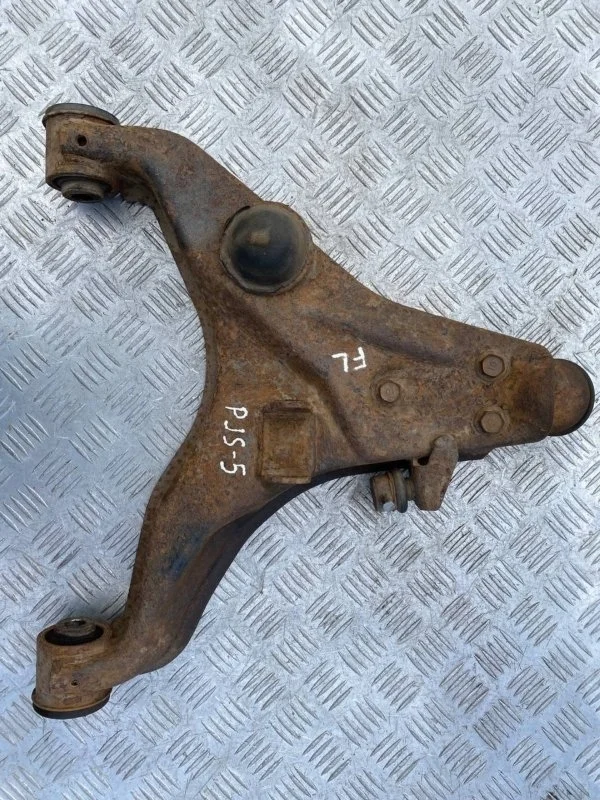 Рычаг передний нижний левый Mitsubishi Pajero Sport Ii (2008-2017) 2011 4013A329 ВНЕДОРОЖНИК 2.5 D 4D56