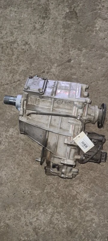 Раздаточная коробка Toyota Land Cruiser Prado 150 (2009-2023) 2019 361006D401 ВНЕДОРОЖНИК 2.8 D 1GDFTV