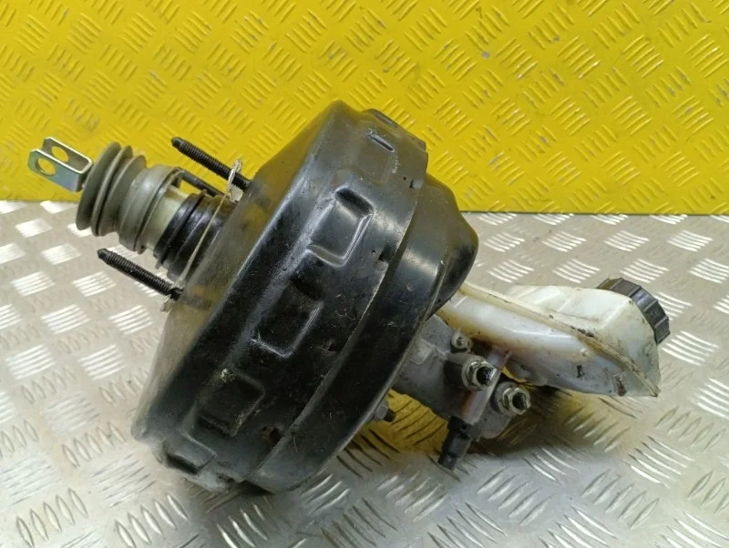 Цилиндр тормозной главный Land Rover Freelander Ii (2006-2014) 2011 LR014430 2.2 D 224DT