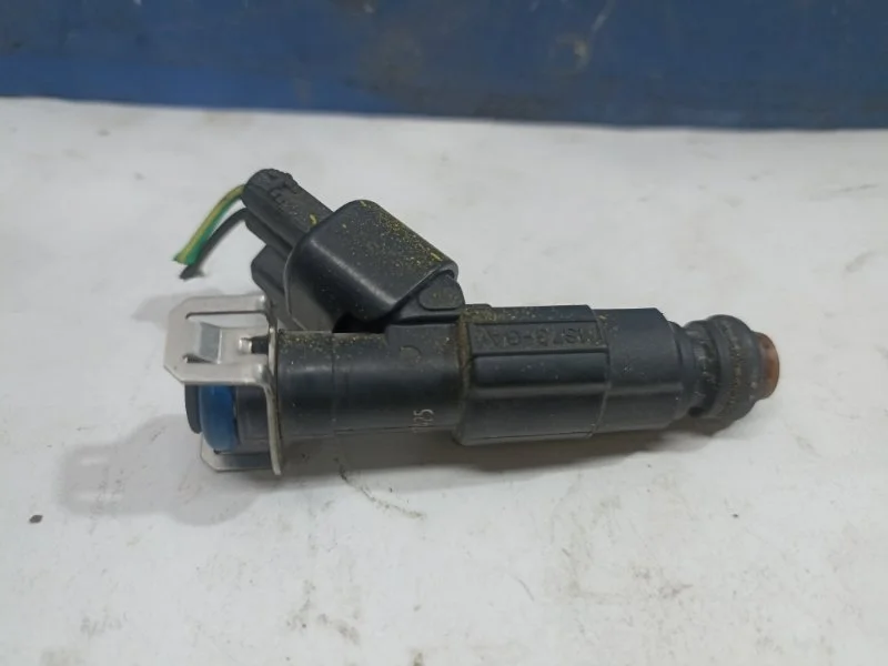 Форсунка топливная Ford Focus 2 2008 1149958 1.8 QQDB