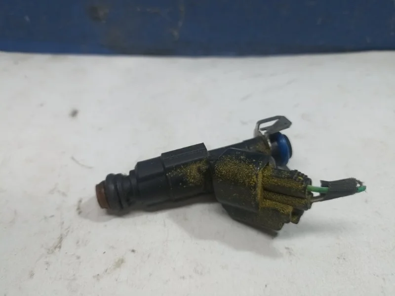 Форсунка топливная Ford Focus 2 2008 1149958 1.8 QQDB