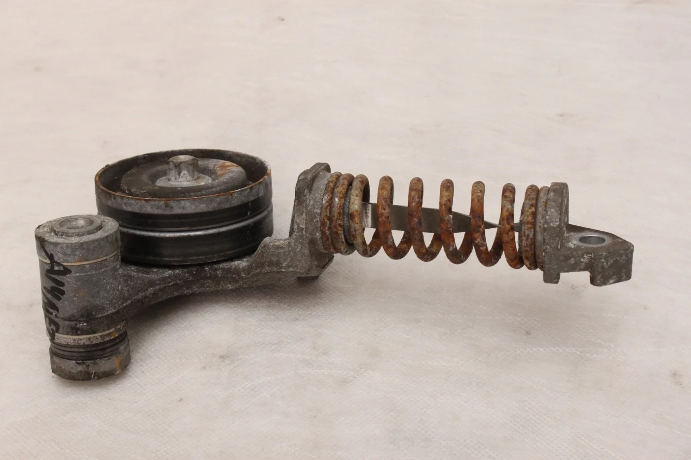 Натяжитель ремня с роликом A14NET A14XER Opel